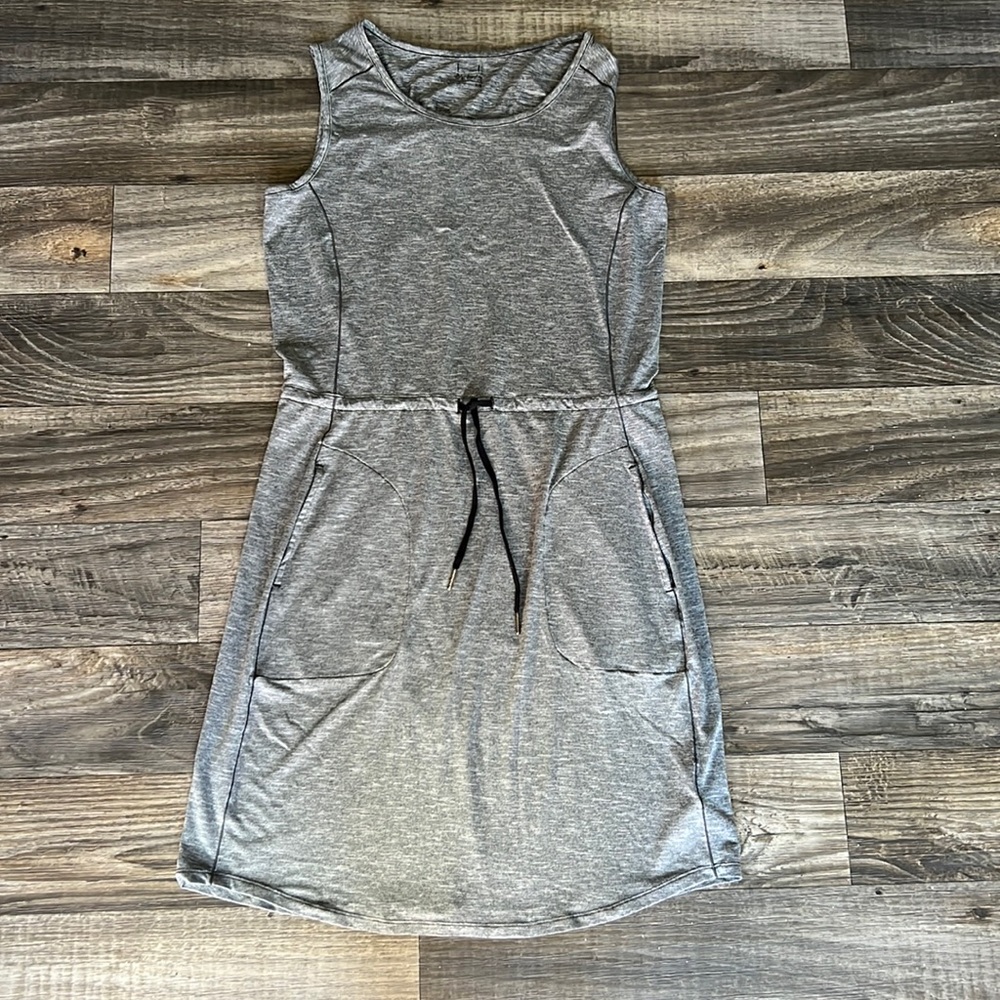 Columbia Women’s drawstring tank dress